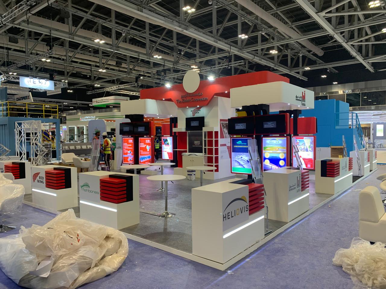 Heliovis oilfield stand